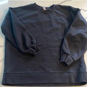 Lululemon Perfectly Oversized Crew- Black- 6